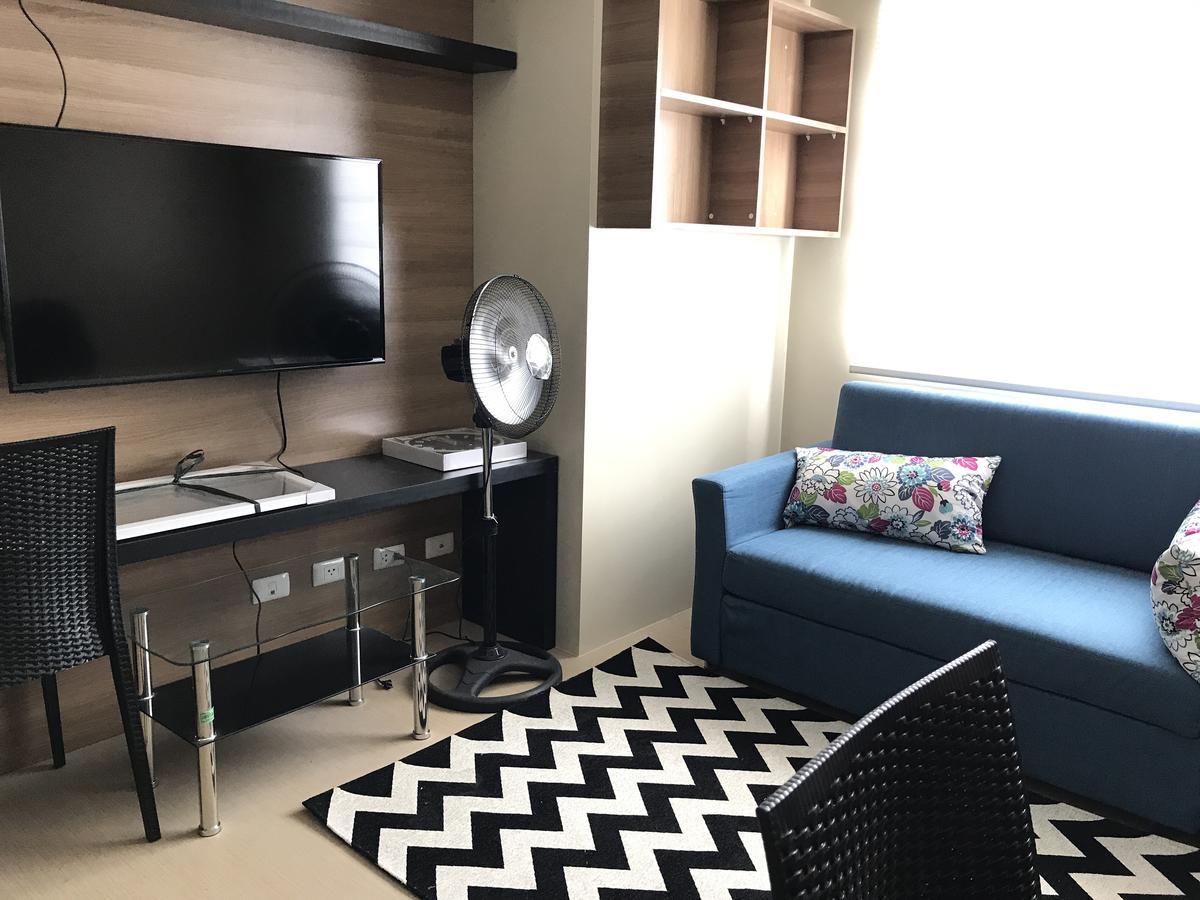 Апартаменти Avida Towers Davao Екстер'єр фото